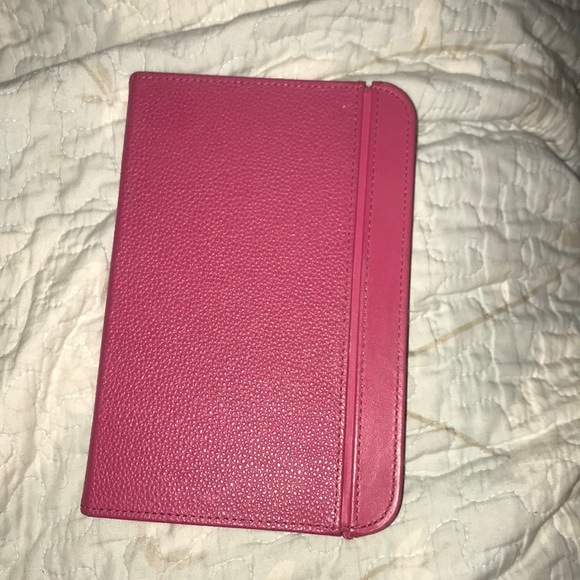 Pink kindle cover - Picture 1 of 2